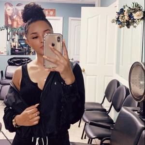 Meet your Posher, Shei